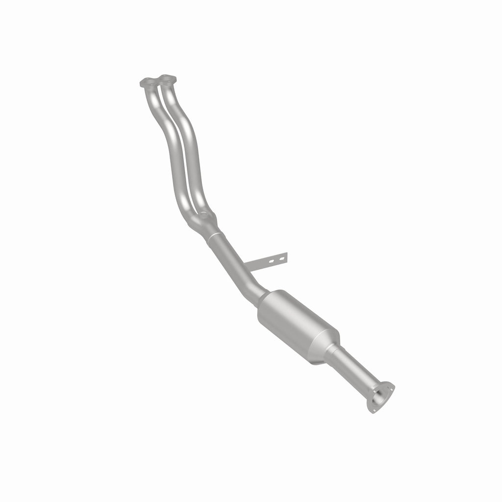 MagnaFlow Exhaust Products 23511 Standard Grade Direct-Fit Catalytic Converter for Select Alfa Romeo Spider