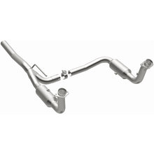 Load image into Gallery viewer, MagnaFlow Exhaust Products 5551148 California CARB Direct-Fit Catalytic Converter for Select Dodge Nitro, Jeep Liberty