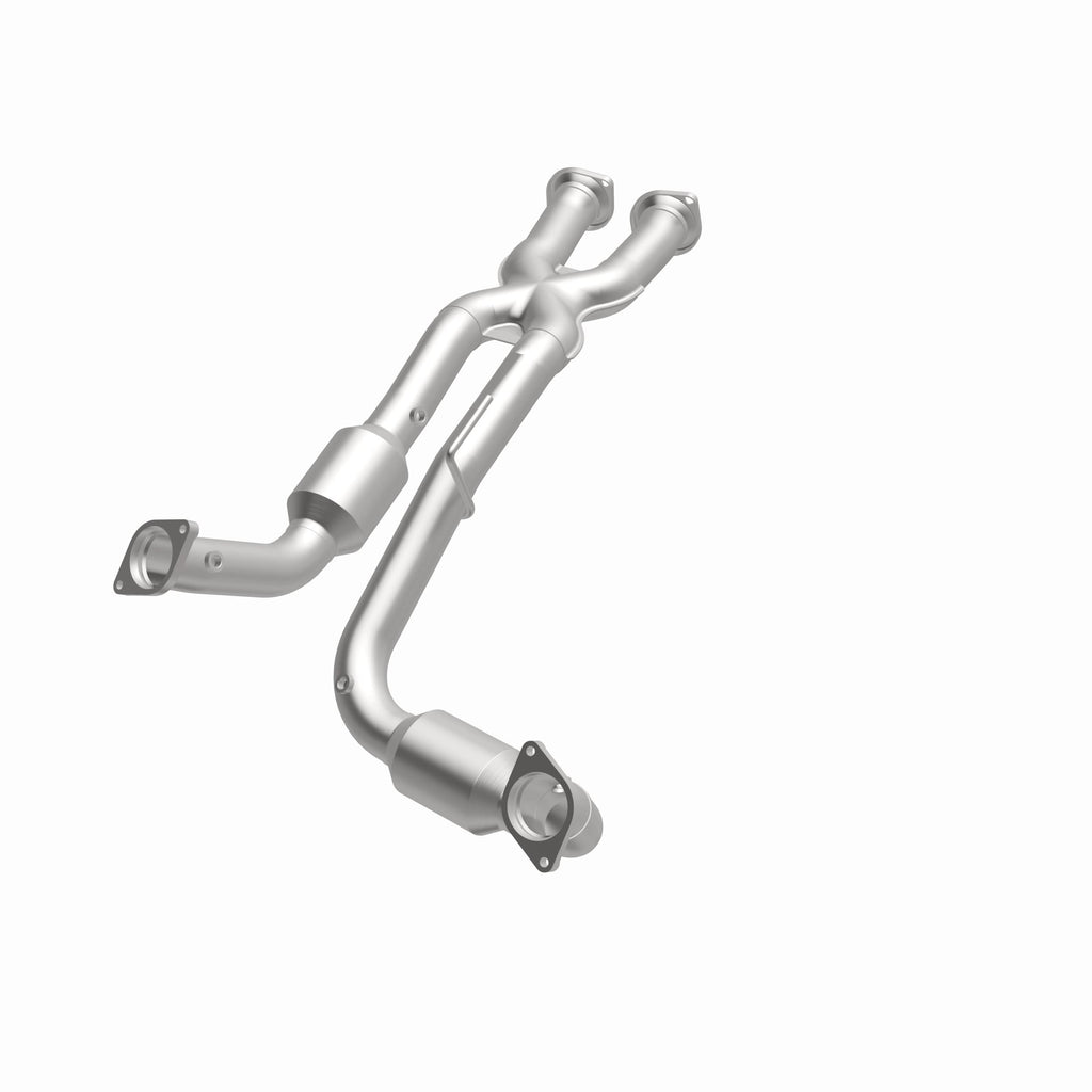MagnaFlow Exhaust Products 49046 OEM Grade Direct-Fit Catalytic Converter for Select Jeep Grand Cherokee