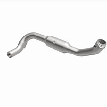 Load image into Gallery viewer, MagnaFlow Exhaust Products 4651507 California CARB Direct-Fit Catalytic Converter for Select Lincoln Navigator