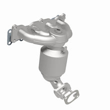 Load image into Gallery viewer, MagnaFlow Exhaust Products 22-086 OEM Grade Manifold Catalytic Converter for Select Hyundai Santa Fe Sport