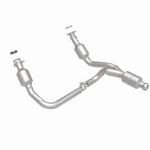 Load image into Gallery viewer, MagnaFlow Exhaust Products 52642 OEM Grade Direct-Fit Catalytic Converter for Select Chevrolet Silverado 1500, Chevrolet Silverado LD, Chevrolet Suburban, Chevrolet Tahoe, GMC Sierra 1500, GMC Sierra Limited, GMC Yukon, GMC Yukon XL