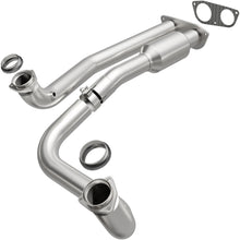 Load image into Gallery viewer, MagnaFlow Exhaust Products 4451470 California CARB Direct-Fit Catalytic Converter for Select Chevrolet C2500, Chevrolet C2500 Suburban, Chevrolet C3500, Chevrolet K2500, Chevrolet K2500 Suburban, Chevrolet K3500, GMC C2500, GMC C2500 Suburban, GMC C3500,