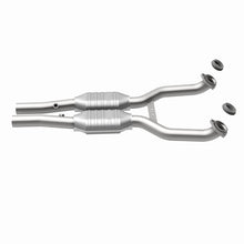 Load image into Gallery viewer, MagnaFlow Exhaust Products 4481988 California CARB Direct-Fit Catalytic Converter for Select Chevrolet Corvette