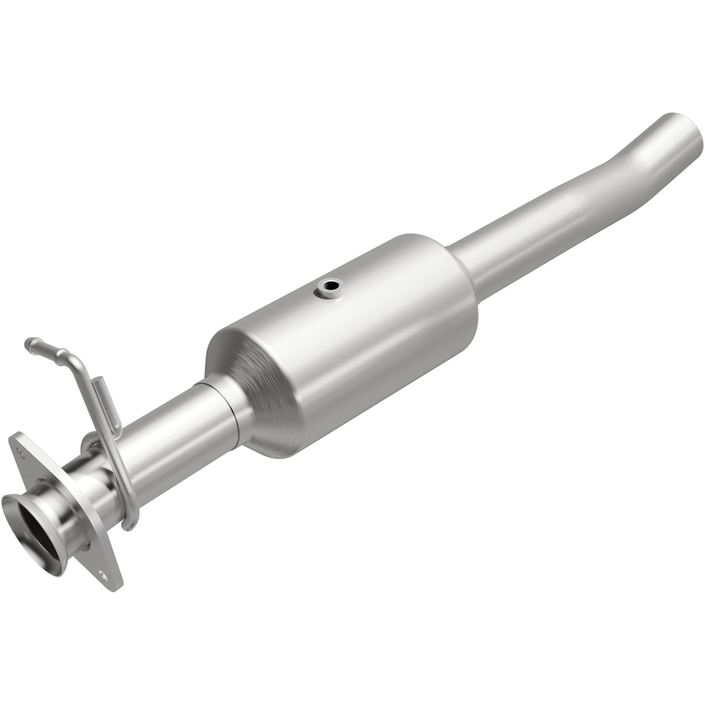 MagnaFlow Exhaust Products 280445 OEM Grade Direct-Fit Catalytic Converter for Select Ford F-53 Motorhome Chassis, Ford F-59 Commercial Stripped Chassis, Ford F-650, Ford F-750