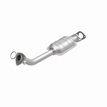Load image into Gallery viewer, MagnaFlow Exhaust Products 447230 California CARB Direct-Fit Catalytic Converter for Select INFINITI QX4, Nissan Pathfinder