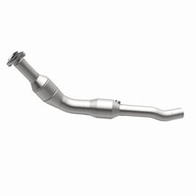 Load image into Gallery viewer, MagnaFlow Exhaust Products 93687 HM Grade Direct-Fit Catalytic Converter for Select Land Rover LR3, Land Rover Range Rover Sport