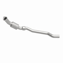 Load image into Gallery viewer, MagnaFlow Exhaust Products 51585 OEM Grade Direct-Fit Catalytic Converter for Select Chrysler 300, Dodge Charger, Dodge Magnum