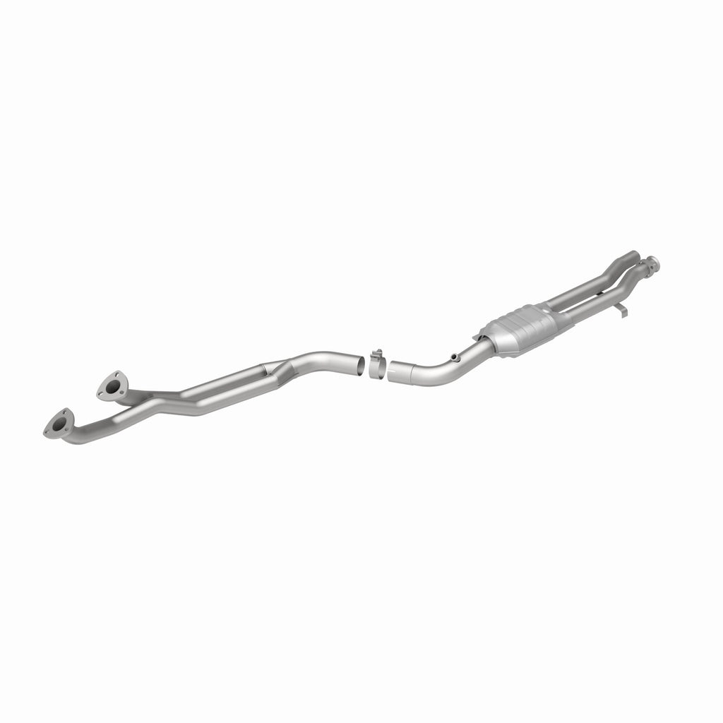 MagnaFlow Exhaust Products 23802 Standard Grade Direct-Fit Catalytic Converter for Select BMW 325i, BMW 325is