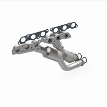 Load image into Gallery viewer, MagnaFlow Exhaust Products 452843 California CARB Manifold Catalytic Converter for Select Lexus GS300, Lexus IS300