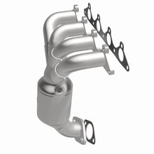 Load image into Gallery viewer, MagnaFlow Exhaust Products 51887 OEM Grade Manifold Catalytic Converter for Select Hyundai Accent