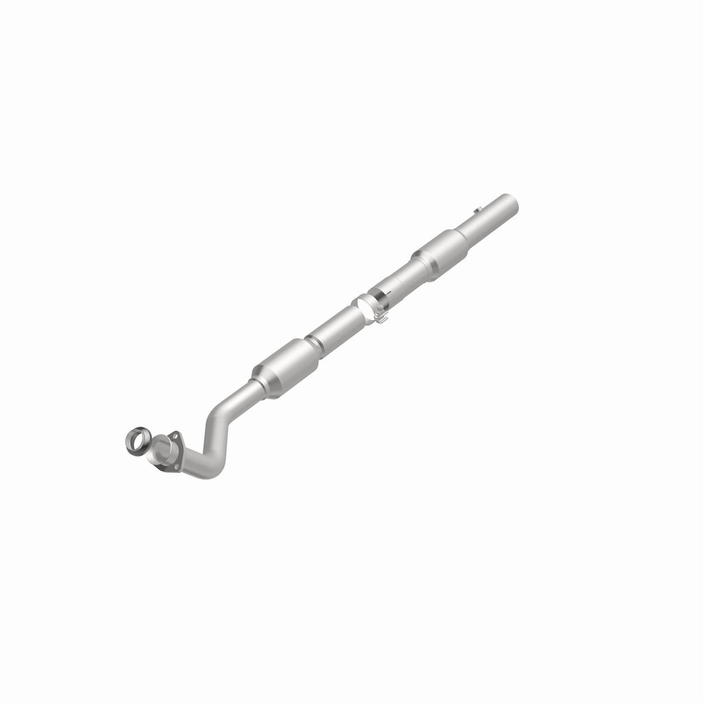 MagnaFlow Exhaust Products 52051 OEM Grade Direct-Fit Catalytic Converter for Select Chevrolet Express 1500, Chevrolet Express 2500, Chevrolet Express 3500, GMC Savana 1500, GMC Savana 2500, GMC Savana