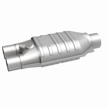 Load image into Gallery viewer, MagnaFlow Exhaust Products 99007HM HM Grade Universal Catalytic Converter for Select Chrysler Concorde, Chrysler Intrepid, Chrysler LHS, Chrysler New Yorker, Dodge Dakota, Dodge Intrepid, Eagle Vision, Ford Bronco, Ford E-150 Econoline, Ford E-150