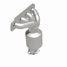 Load image into Gallery viewer, MagnaFlow Exhaust Products 5631057 California CARB Manifold Catalytic Converter for Select Chevrolet Volt