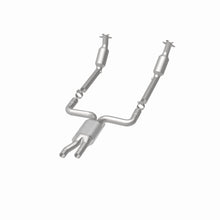 Load image into Gallery viewer, MagnaFlow Exhaust Products 4561082 California CARB Direct-Fit Catalytic Converter for Select Ford Thunderbird, Lincoln LS