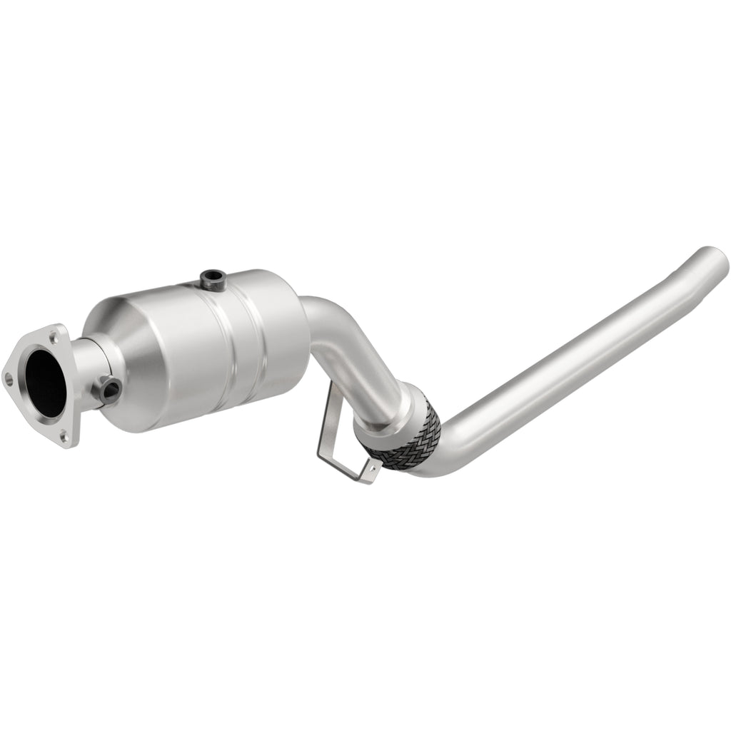 MagnaFlow Exhaust Products 51124 OEM Grade Direct-Fit Catalytic Converter for Select Audi A4 Quattro