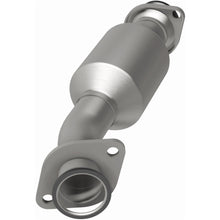 Load image into Gallery viewer, MagnaFlow Exhaust Products 280095 OEM Grade Direct-Fit Catalytic Converter for Select Toyota Sienna