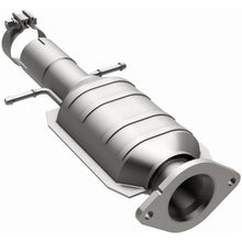 Load image into Gallery viewer, MagnaFlow Exhaust Products 51913 OEM Grade Direct-Fit Catalytic Converter for Select Chevrolet Malibu, Pontiac G6, Saturn Aura