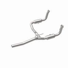 Load image into Gallery viewer, MagnaFlow Exhaust Products 5551148 California CARB Direct-Fit Catalytic Converter for Select Dodge Nitro, Jeep Liberty