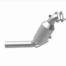 Load image into Gallery viewer, MagnaFlow Exhaust Products 280264 OEM Grade Direct-Fit Catalytic Converter for Select Ford Explorer, Ford Police Interceptor Utility
