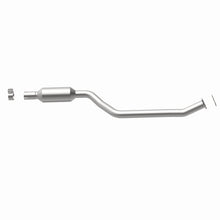 Load image into Gallery viewer, MagnaFlow Exhaust Products 5571375 California CARB Direct-Fit Catalytic Converter for Select BMW 528i, BMW 528i xDrive, BMW 528xi