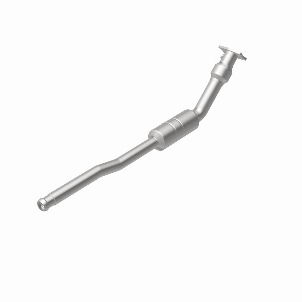 MagnaFlow Exhaust Products 4481299 California CARB Direct-Fit Catalytic Converter for Select Volvo S70, Volvo V70