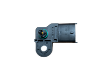 Load image into Gallery viewer, FiTech Fuel Injection 38302-4 Low Profile Chevy Thermostat Housing