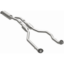 Load image into Gallery viewer, MagnaFlow Exhaust Products 5571071 California CARB Direct-Fit Catalytic Converter for Select Lexus IS250
