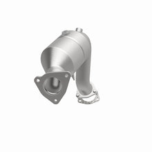 Load image into Gallery viewer, MagnaFlow Exhaust Products 49136 OEM Grade Direct-Fit Catalytic Converter for Select Audi A4 Quattro, Audi A5 Quattro, Audi A6 Quattro, Audi A7 Quattro, Audi A8 Quattro, Audi Q5, Audi S4, Audi S5, Audi SQ5