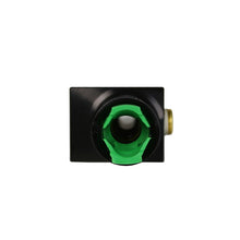 Load image into Gallery viewer, 38In-Quick-Connect-With-An-08-Port-And-18In-Gauge-Port