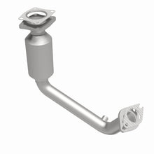 Load image into Gallery viewer, MagnaFlow Exhaust Products 4561011 California CARB Direct-Fit Catalytic Converter for Select Ford Focus