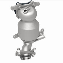 Load image into Gallery viewer, MagnaFlow Exhaust Products 6511048 California CARB Manifold Catalytic Converter for Select Honda Fit