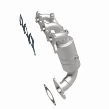 Load image into Gallery viewer, MagnaFlow Exhaust Products 51861 OEM Grade Manifold Catalytic Converter for Select Chrysler Sebring, Dodge Avenger