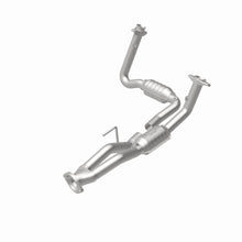 Load image into Gallery viewer, MagnaFlow Exhaust Products 49444 OEM Grade Direct-Fit Catalytic Converter for Select Jeep Commander, Jeep Grand Cherokee