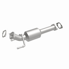 Load image into Gallery viewer, MagnaFlow Exhaust Products 52421 OEM Grade Direct-Fit Catalytic Converter for Select Chevrolet Sonic