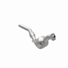 Load image into Gallery viewer, MagnaFlow Exhaust Products 51877 OEM Grade Direct-Fit Catalytic Converter for Select Land Rover Freelander