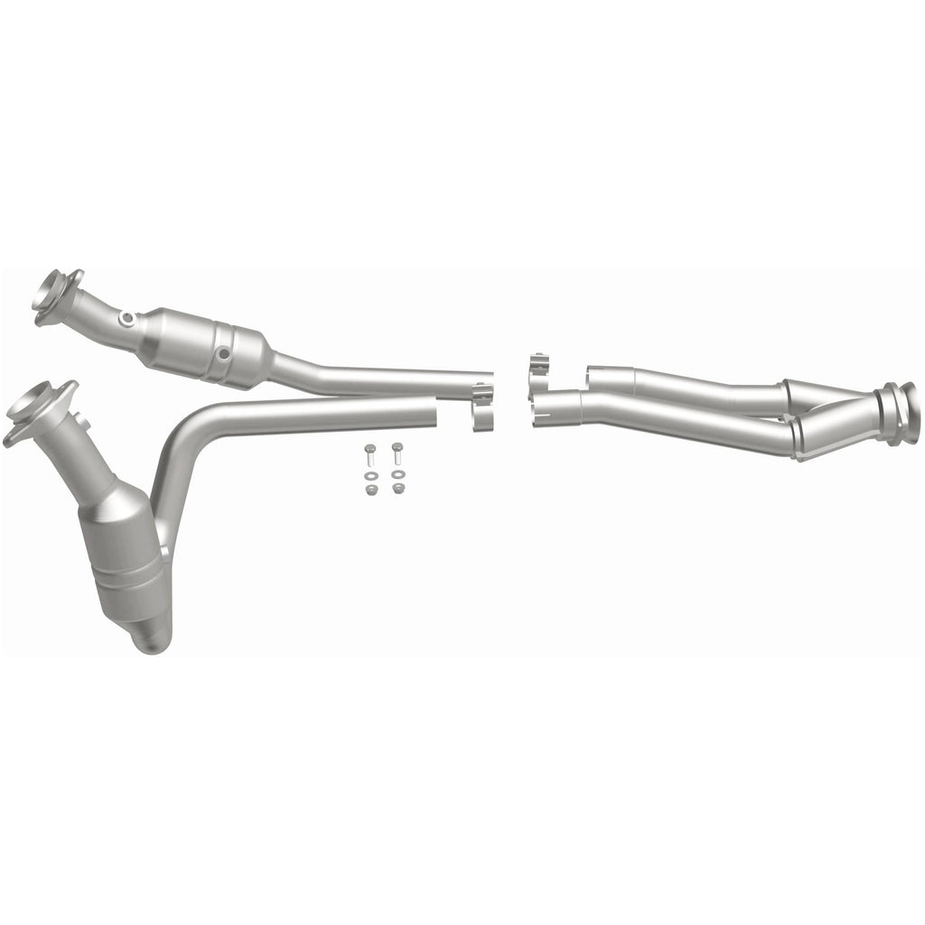 MagnaFlow Exhaust Products 52436 OEM Grade Direct-Fit Catalytic Converter for Select Ford Transit-150, Ford Transit-250, Ford Transit-350, Ford Transit-350 HD