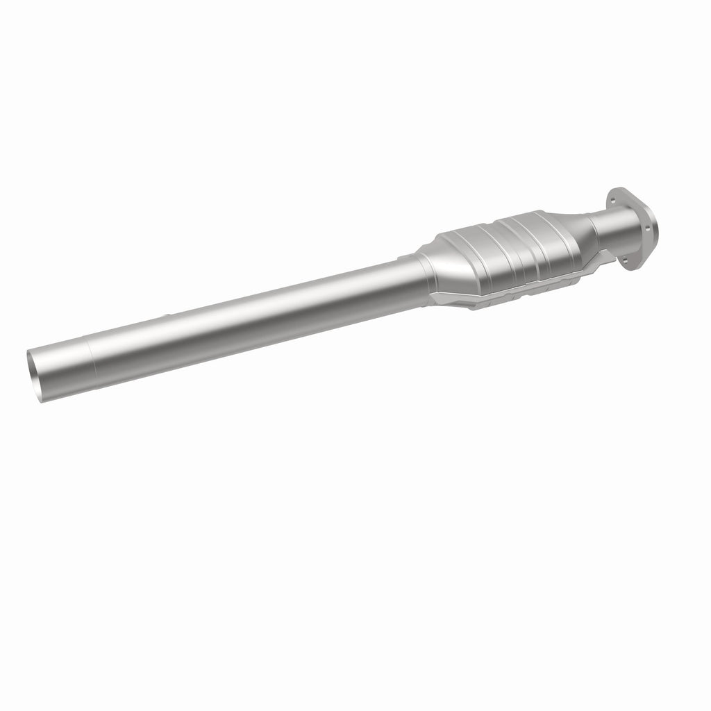 MagnaFlow Exhaust Products 23204 HM Grade Direct-Fit Catalytic Converter for Select Ford E-250 Econoline, Ford E-450 Econoline Super Duty, Ford Econoline Super Duty