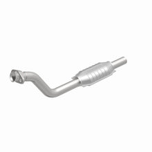 Load image into Gallery viewer, MagnaFlow Exhaust Products 23420 Standard Grade Direct-Fit Catalytic Converter for Select Buick Electra, Buick LeSabre, Buick Riviera, Oldsmobile 98, Oldsmobile Delta 88, Oldsmobile Toronado, Pontiac Bonneville
