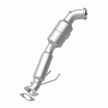 Load image into Gallery viewer, MagnaFlow Exhaust Products 5551253 California CARB Direct-Fit Catalytic Converter for Select Ford Escape