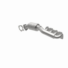 Load image into Gallery viewer, MagnaFlow Exhaust Products 51213 OEM Grade Manifold Catalytic Converter for Select Volkswagen Passat