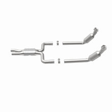 Load image into Gallery viewer, MagnaFlow Exhaust Products 4561082 California CARB Direct-Fit Catalytic Converter for Select Ford Thunderbird, Lincoln LS