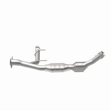 Load image into Gallery viewer, MagnaFlow Exhaust Products 24414 HM Grade Direct-Fit Catalytic Converter for Select Ford Expedition