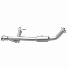 Load image into Gallery viewer, MagnaFlow Exhaust Products 4651508 California CARB Direct-Fit Catalytic Converter for Select Lincoln Navigator