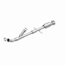Load image into Gallery viewer, MagnaFlow Exhaust Products 441051 California CARB Direct-Fit Catalytic Converter for Select Hyundai Sonata