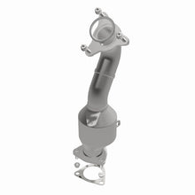 Load image into Gallery viewer, MagnaFlow Exhaust Products 5582608 California CARB Direct-Fit Catalytic Converter for Select Chevrolet Colorado, GMC Canyon