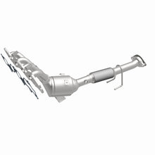 Load image into Gallery viewer, MagnaFlow Exhaust Products 5531165 California CARB Manifold Catalytic Converter for Select Ford Fusion