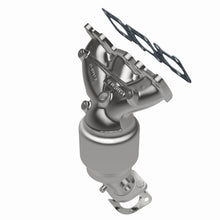 Load image into Gallery viewer, MagnaFlow Exhaust Products 52743 OEM Grade Manifold Catalytic Converter for Select Hyundai Santa Fe, Kia Sorento