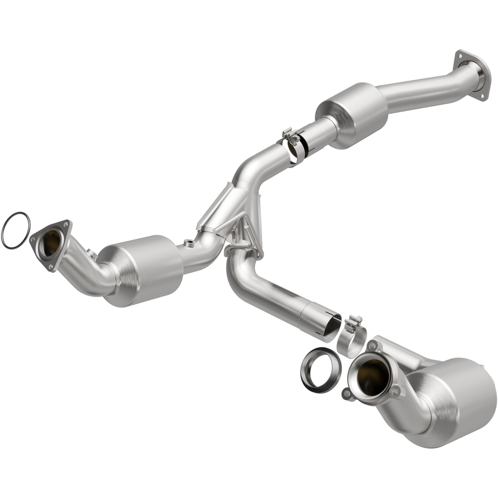 MagnaFlow Exhaust Products 280745 OEM Grade Direct-Fit Catalytic Converter for Select Chevrolet Silverado HD, Chevrolet Silverado HD, GMC Sierra HD, GMC Sierra HD