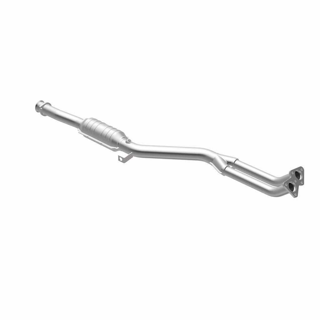 MagnaFlow Exhaust Products 93684 Standard Grade Direct-Fit Catalytic Converter for Select BMW 850CSi, BMW 850Ci, BMW 850i